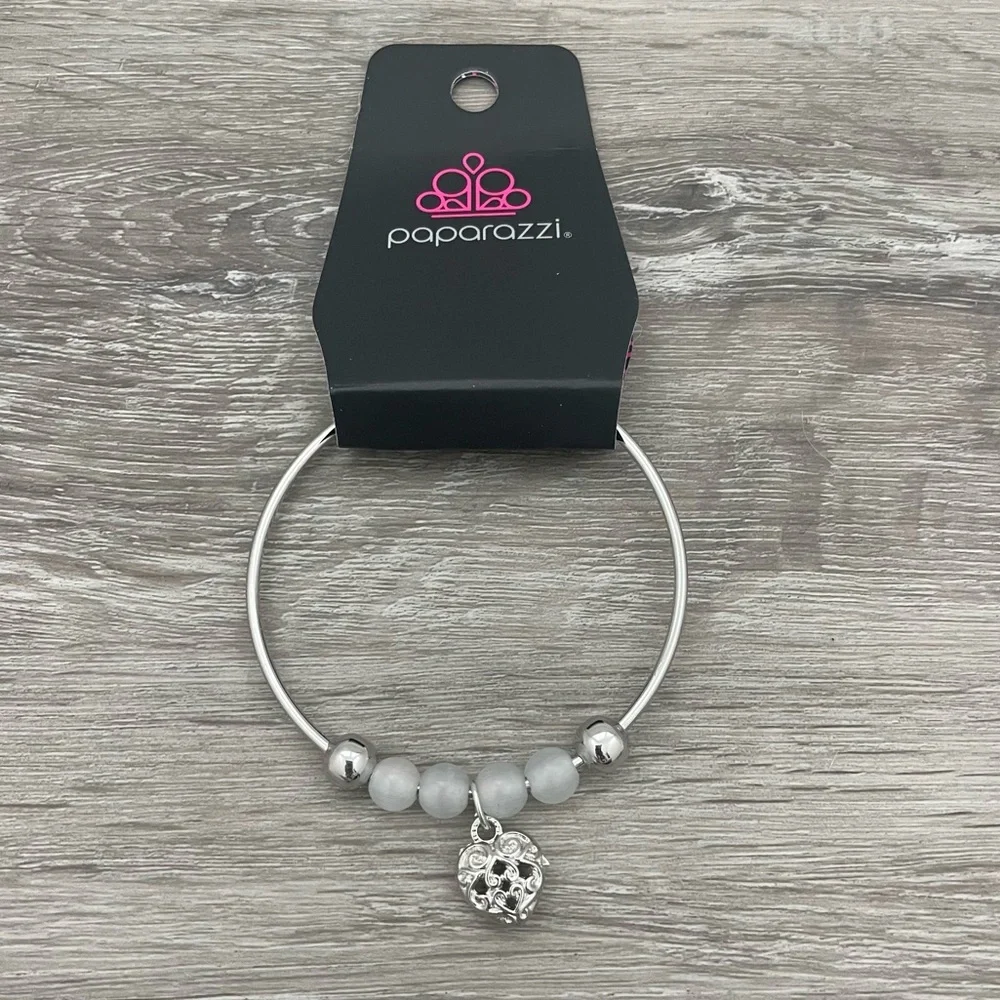 Bundle of Paparazzi Jewelry - Picture 3 of 7